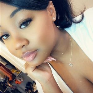 Meet your Posher, Raven